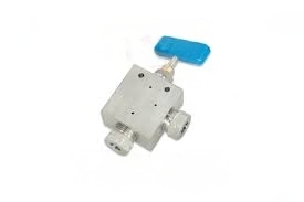 Valve, 3/8" x 90°